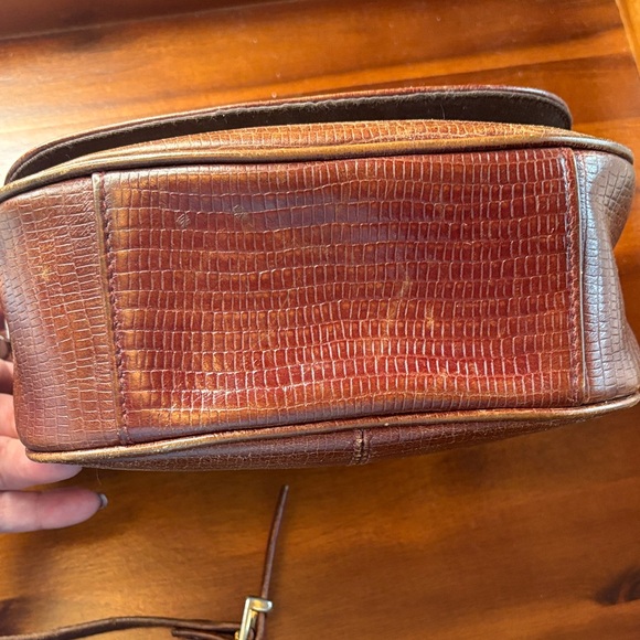 Vintage Etienne Aigner Brown Crossbody Bag - Picture 3 of 9
